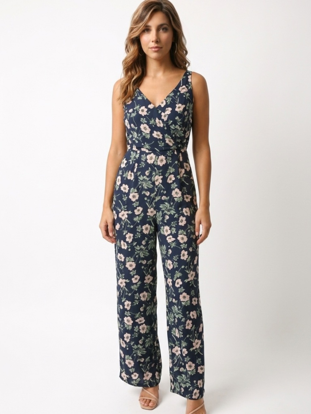 |•HONEY PUNCH•| Adorable Floral Crisscross V-neck Jumpsuit Size Small